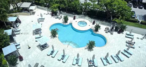 300 S Pointe Drive Miami Beach FL 33139