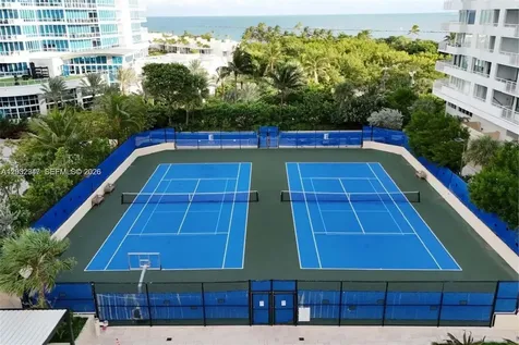 300 S Pointe Drive Miami Beach FL 33139
