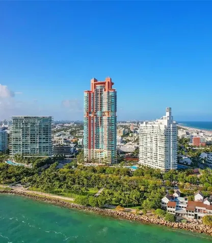 300 S Pointe Drive Miami Beach FL 33139