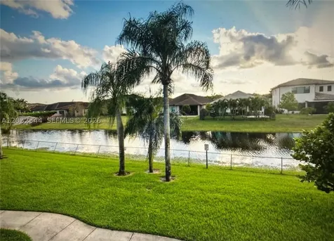 1200 SW 113th Terrace Pembroke Pines FL 33025