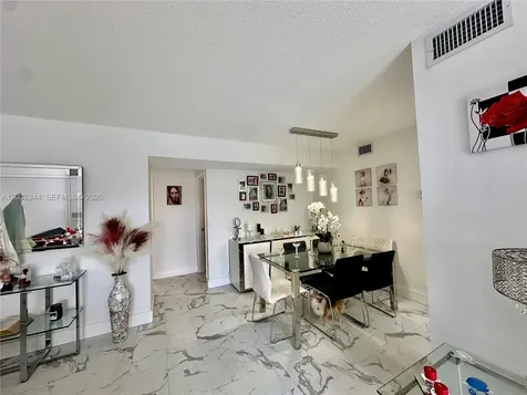 1200 SW 113th Terrace Pembroke Pines FL 33025