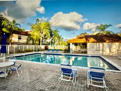1200 SW 113th Terrace Pembroke Pines FL 33025