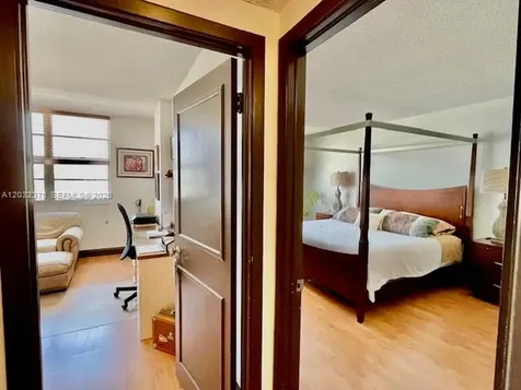Sunny Isles Beach FL 33160