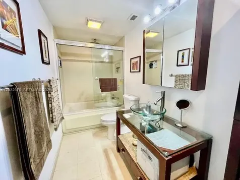 Sunny Isles Beach FL 33160