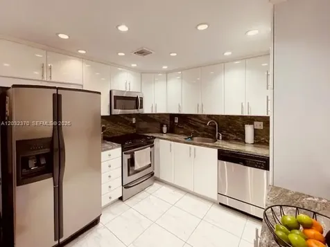 Sunny Isles Beach FL 33160