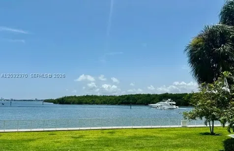 500 Bayview Drive Sunny Isles Beach FL 33160