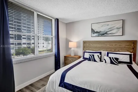 2501 S Ocean Drive Hollywood FL 33019