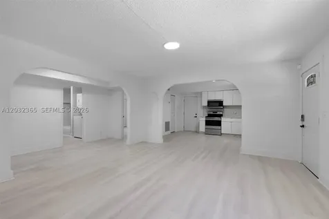 2475 NE 137th Street North Miami Beach FL 33181