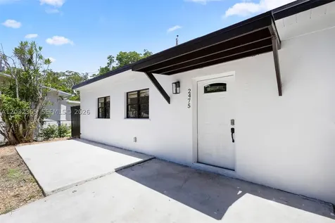 2475 NE 137th Street North Miami Beach FL 33181