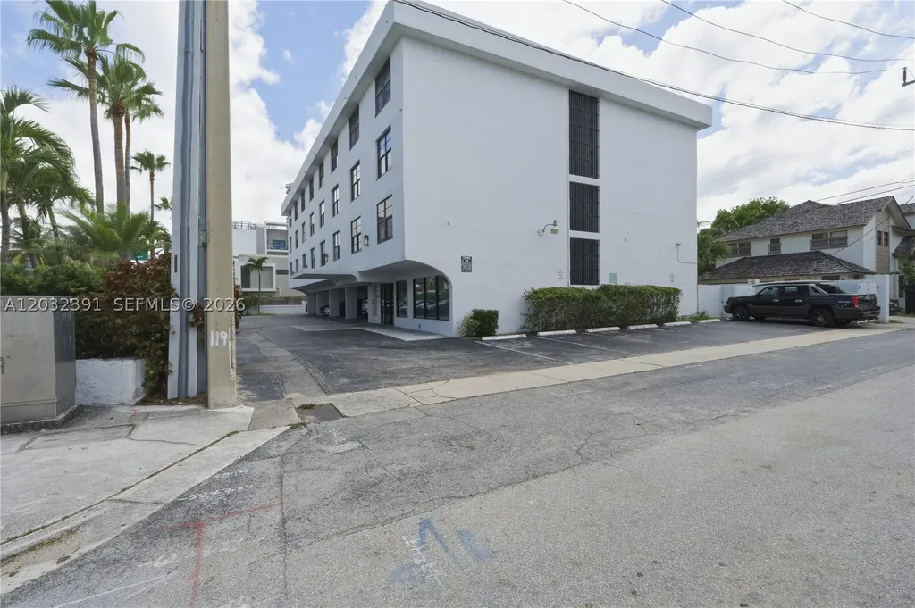 3000 N Ocean Boulevard Fort Lauderdale FL 33308