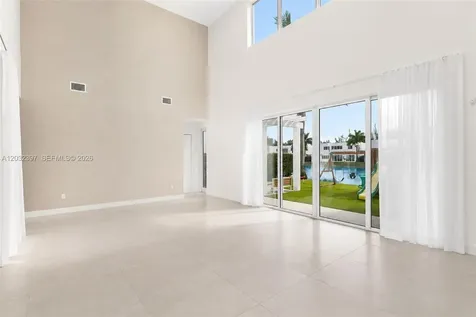 10286 NW 75th Terrace Doral FL 33178