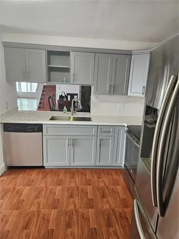 9890 NW 80th Place Hialeah Gardens FL 33016