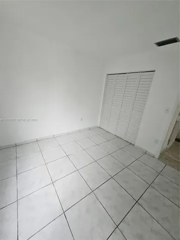 9890 NW 80th Place Hialeah Gardens FL 33016