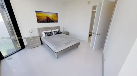 18555 Collins Avenue Sunny Isles Beach FL 33160