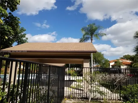 9982 Nob Hill Court Sunrise FL 33351