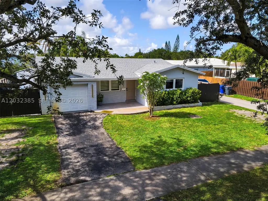 4621 Johnson Street Hollywood FL 33021
