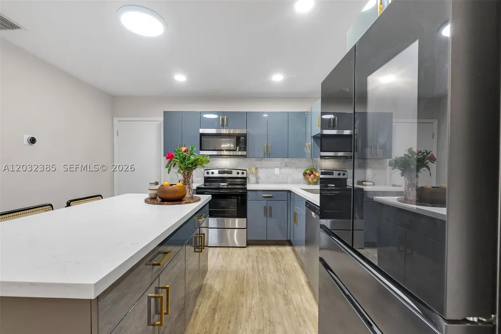 4621 Johnson Street Hollywood FL 33021