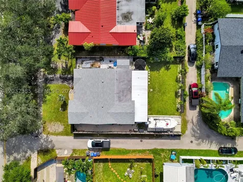 4621 Johnson Street Hollywood FL 33021
