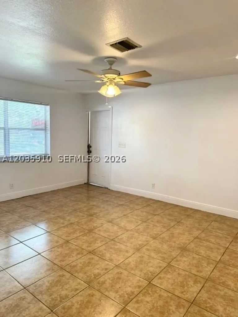 356 SW 2nd Place Pompano Beach FL 33060