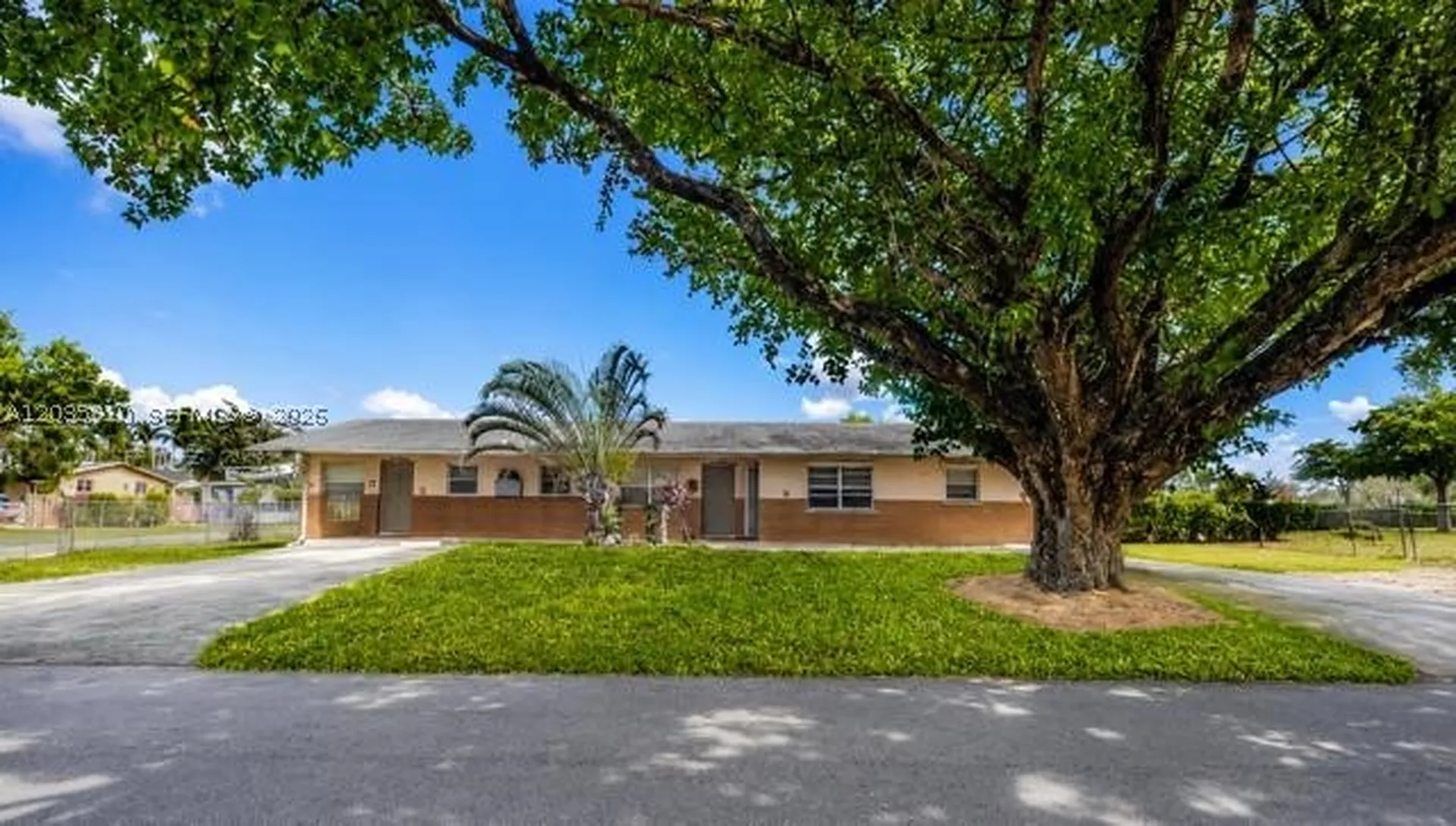 356 SW 2nd Place Pompano Beach FL 33060