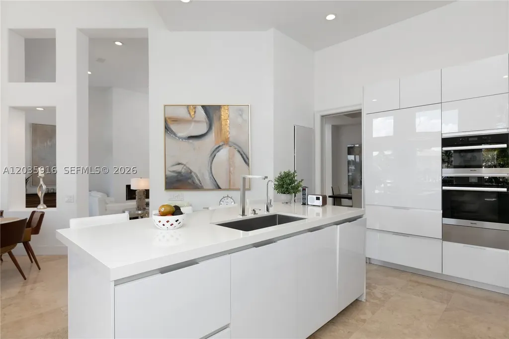 954 Sanibel Drive Hollywood FL 33019