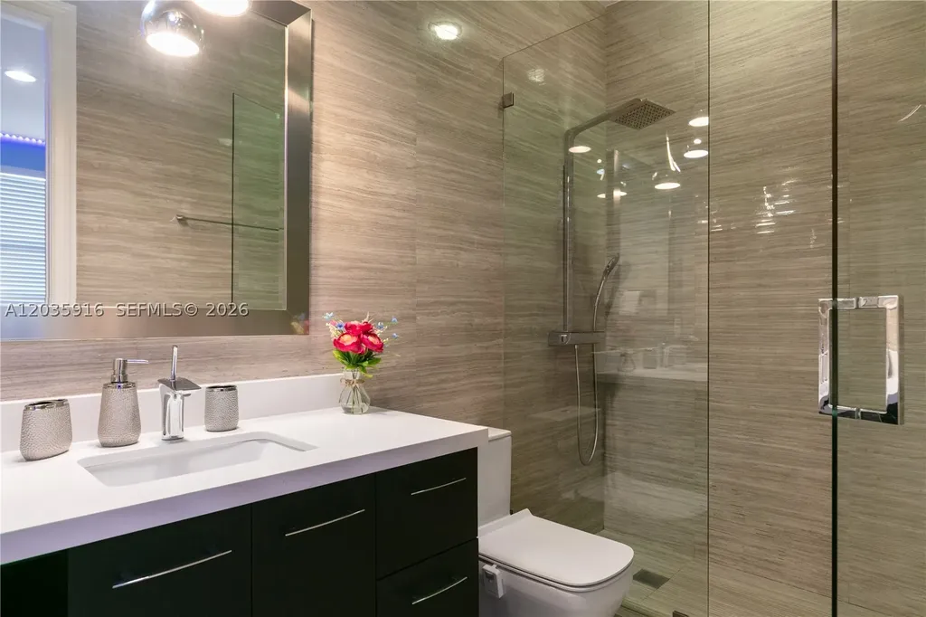 954 Sanibel Drive Hollywood FL 33019
