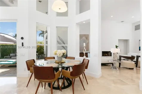 954 Sanibel Drive Hollywood FL 33019