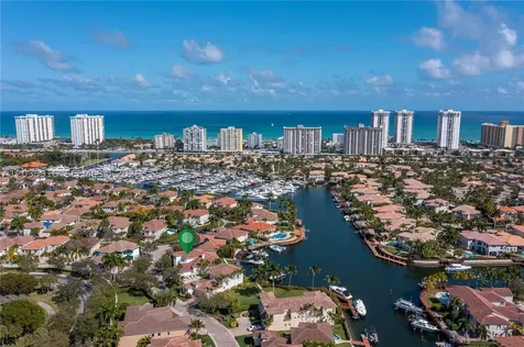 954 Sanibel Drive Hollywood FL 33019