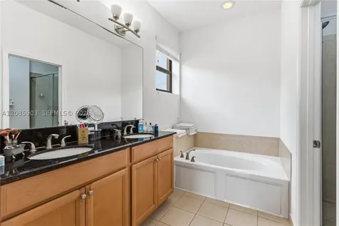 612 NE 193rd Street Miami FL 33179