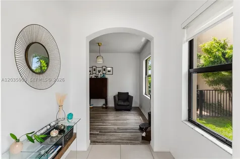 612 NE 193rd Street Miami FL 33179