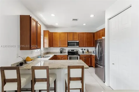 612 NE 193rd Street Miami FL 33179
