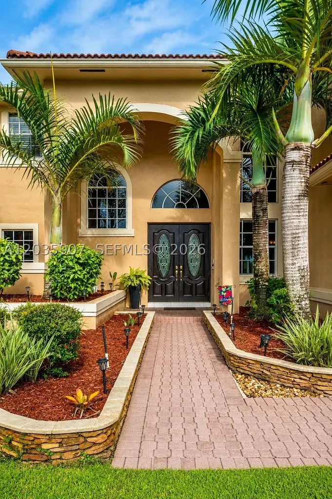 1333 SW 175th Way Pembroke Pines FL 33029
