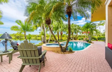 1333 SW 175th Way Pembroke Pines FL 33029