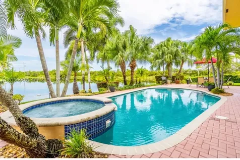 1333 SW 175th Way Pembroke Pines FL 33029