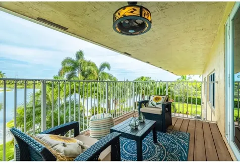 1333 SW 175th Way Pembroke Pines FL 33029