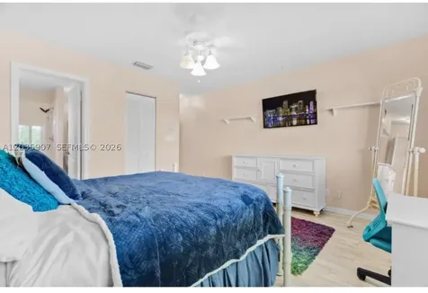 1333 SW 175th Way Pembroke Pines FL 33029