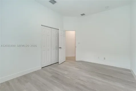 4413 W Whitewater Avenue Weston FL 33332
