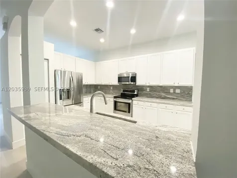 4413 W Whitewater Avenue Weston FL 33332