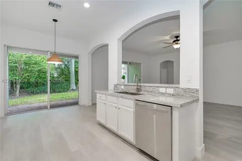 4413 W Whitewater Avenue Weston FL 33332