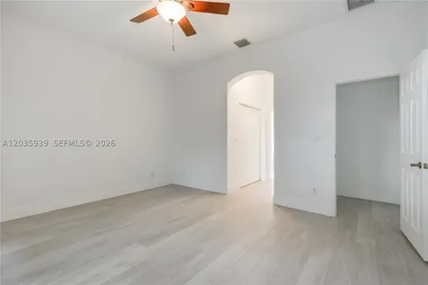 4413 W Whitewater Avenue Weston FL 33332