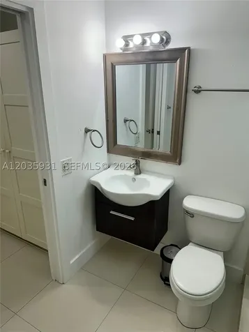 3071 SW 27th Avenue Miami FL 33133