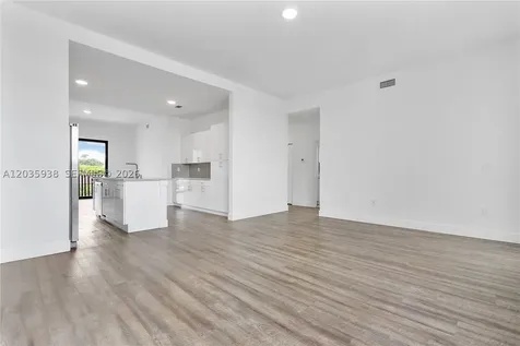 440 E 16th Street Hialeah FL 33010