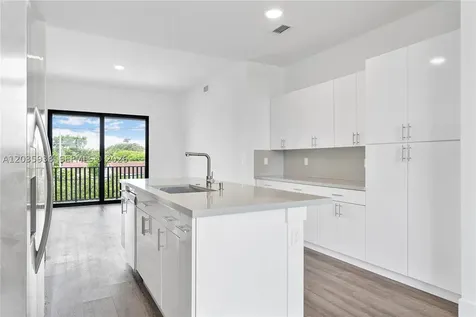 440 E 16th Street Hialeah FL 33010