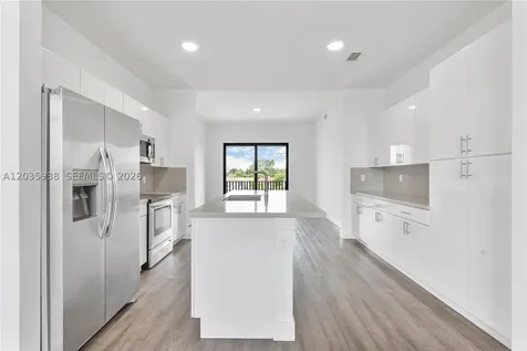 440 E 16th Street Hialeah FL 33010