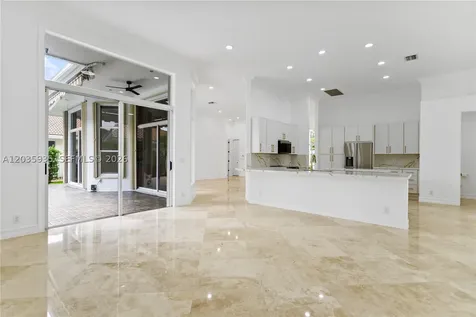 11021 Redhawk Street Plantation FL 33324