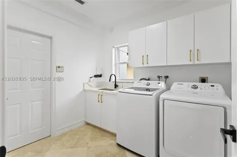 11021 Redhawk Street Plantation FL 33324