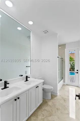 11021 Redhawk Street Plantation FL 33324