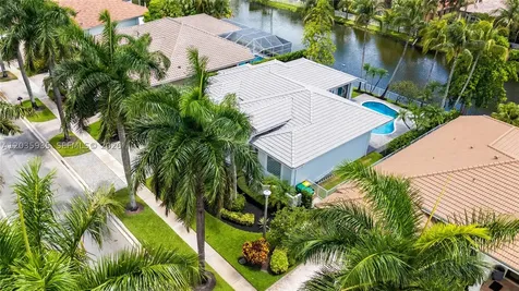 11021 Redhawk Street Plantation FL 33324
