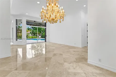 11021 Redhawk Street Plantation FL 33324