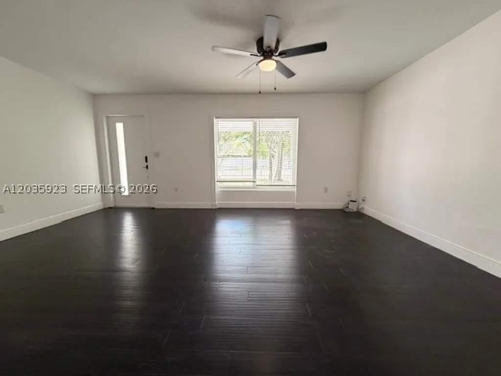 21455 NW 39th Avenue Miami Gardens FL 33055